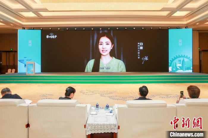 常州籍演員白鹿擔綱常州文旅大使，為家鄉(xiāng)傾情打CALL?！√凭?攝
