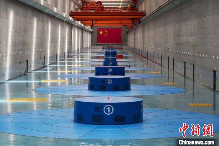 三峽左岸電廠?！￡愋?攝