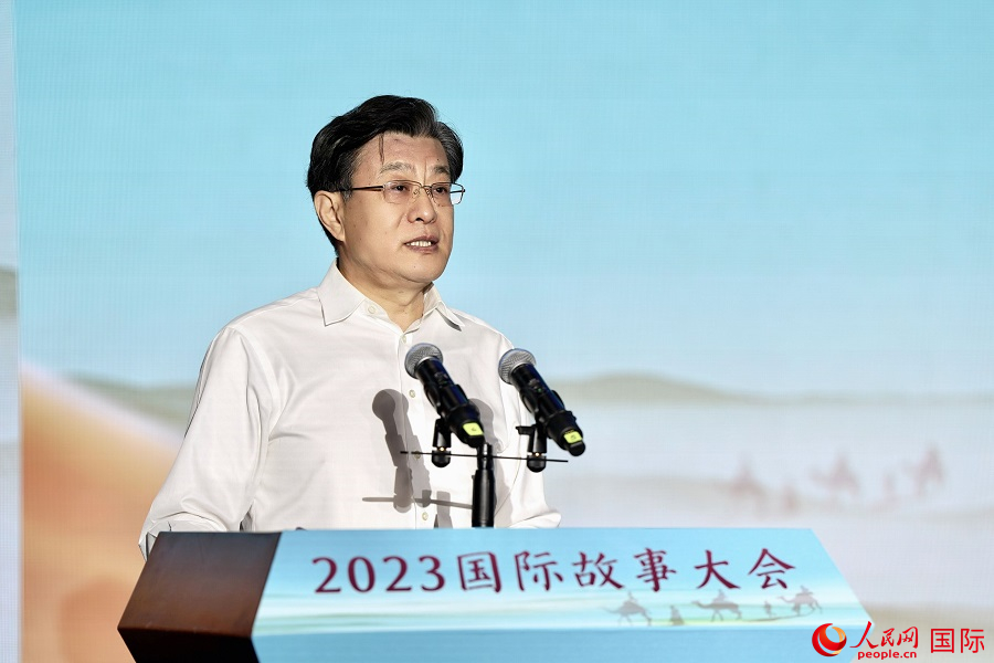 中國人民對外友好協(xié)會副會長李?？罗o。人民網(wǎng) 盧鵬宇攝