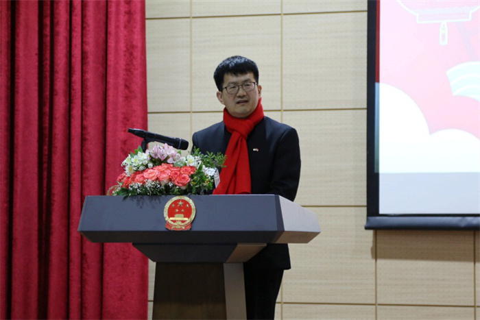 中國駐阿爾及利亞大使李健致辭。中國駐阿爾及利亞大使館供圖