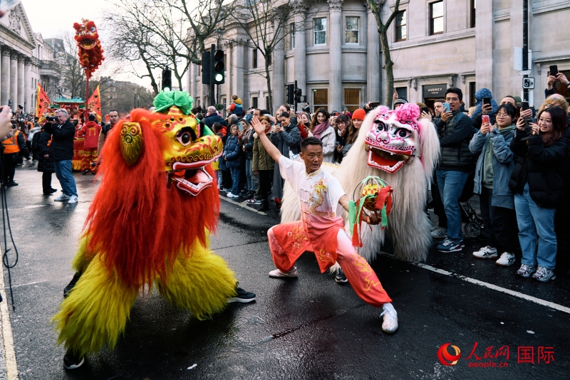 倫敦新春慶典現(xiàn)場(chǎng)。人民網(wǎng) 郭錦標(biāo)、楊浩鵬攝