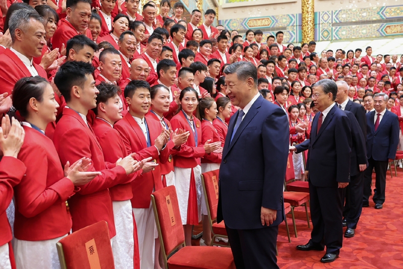 2024年8月20日，習(xí)近平總書記在人民大會堂接見第33屆夏季奧林匹克運動會中國體育代表團全體成員。