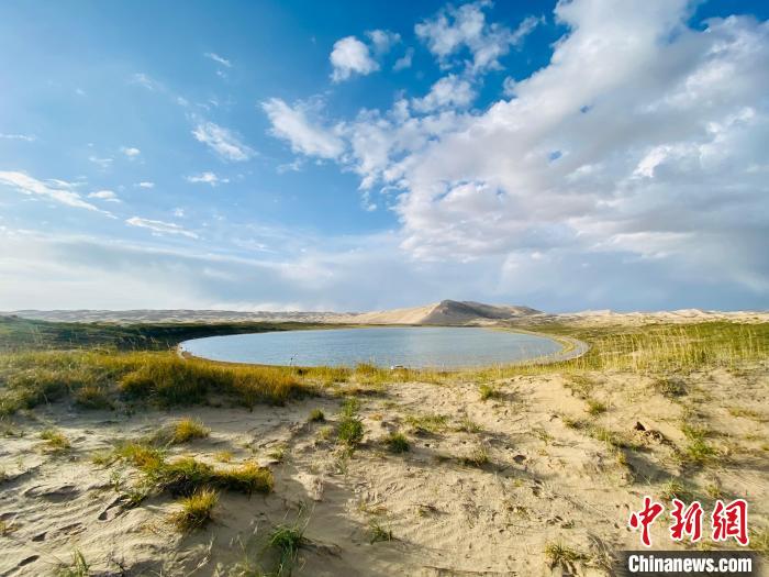 圖為關(guān)停四年后的沙島景區(qū)現(xiàn)狀?！±罱瓕?攝