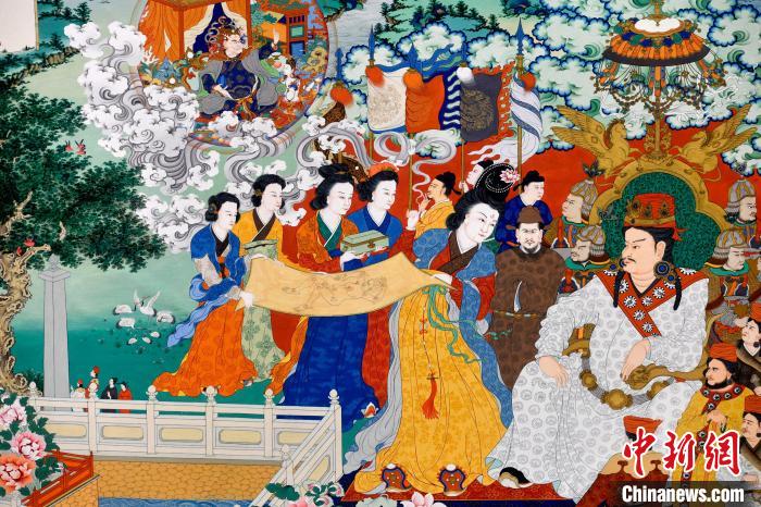 圖為5月16日，展覽中的新創(chuàng)唐卡作品(局部)?！±盍?攝
