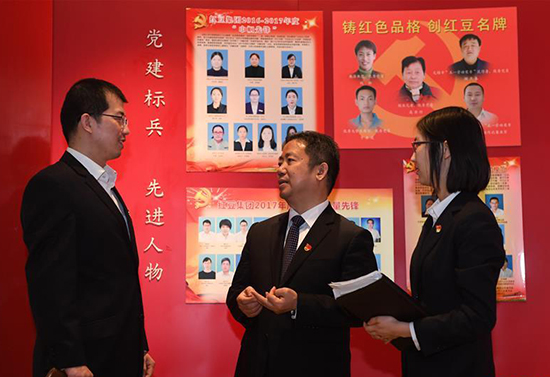 中國的民營企業(yè)為什么要加強黨的建設？